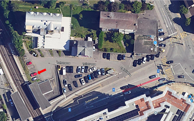 freier Parkplatz an der Zollstrasse zu vermieten 